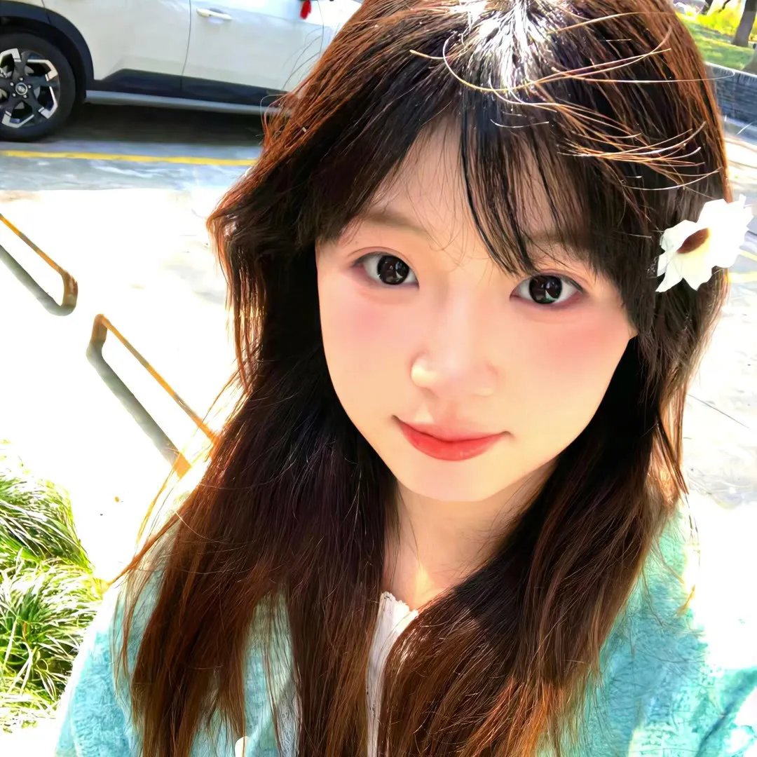 小镇狂花 海报